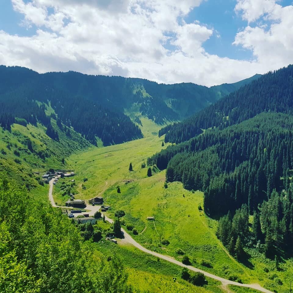 Тау шаңғы кешені Тау Самал, Алматы облысы, фото