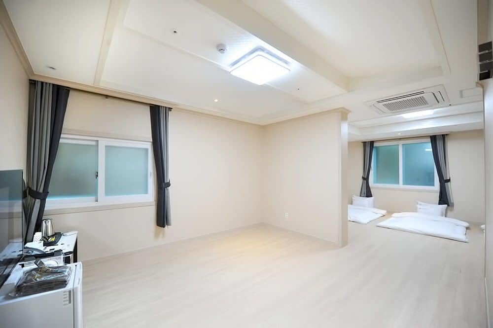 Фото Mj Tour Hostel