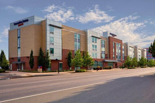 Гостиница SpringHill Suites by Marriott Denver Anschutz Medical Campus