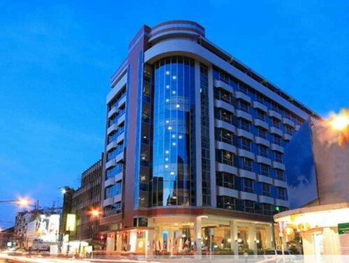 Гостиница Hadyai Golden Crown Hotel в Хатъяй