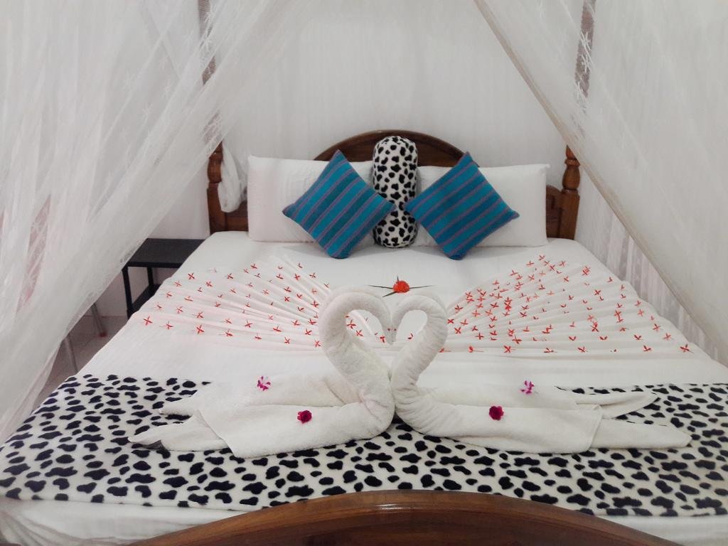 Фото N. L. I. Guest House