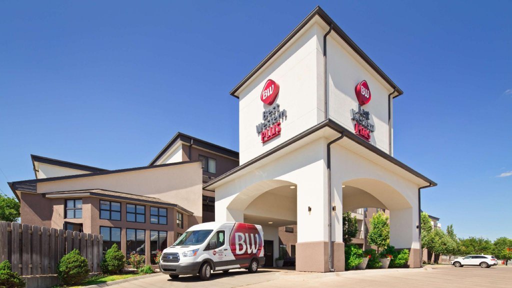 Фото Best Western Plus Country Inn & Suites