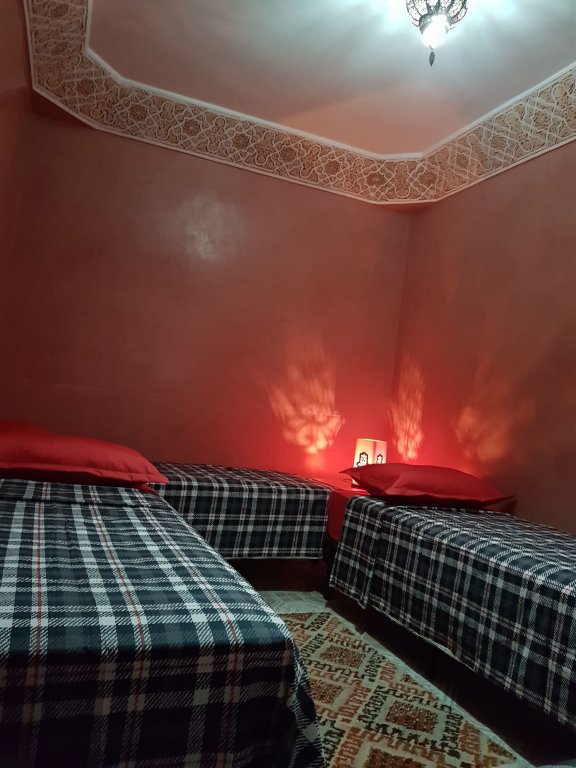 Фото Peace Hostel - Adults Only