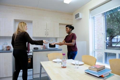 Фото Platt Hall - Campus Accommodation