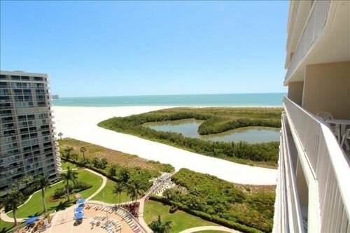 Гостиница Sst4-1607 - South Seas Tower 2 Bedroom Condo в Марко Айленд