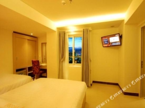 Фото Blue Pearl Hotel