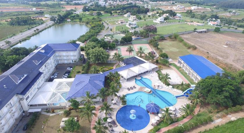 Фото Colonial Plaza Hotel