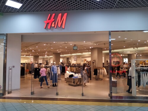 Магазин одежды H&M, Пенза, фото