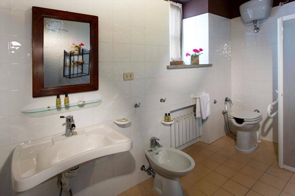 Фото Poggiovalle Tenuta Italiana