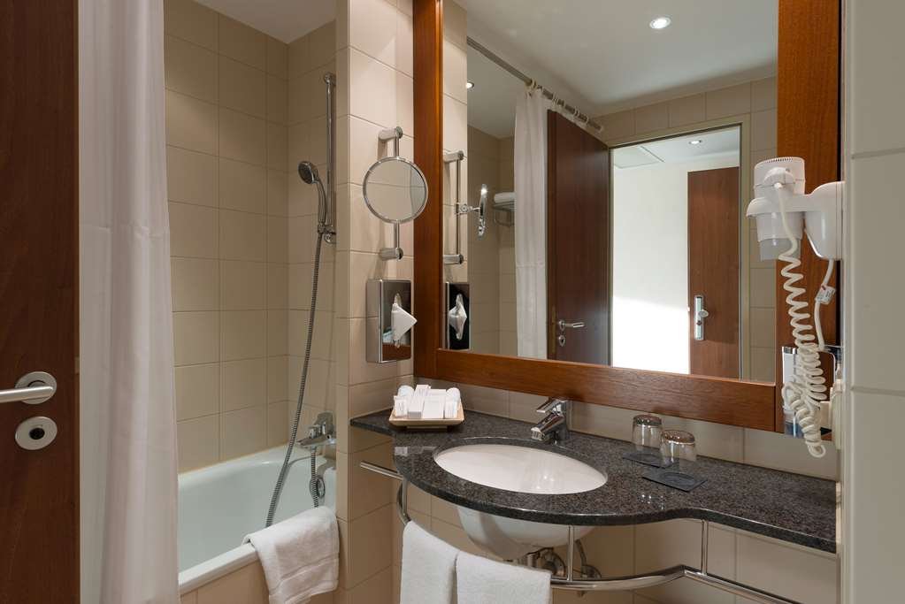 Фото Hotel Frankfurt Messe affiliated by Meliá