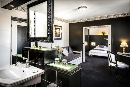 Гостиница Hotel Le Rocher Blanc