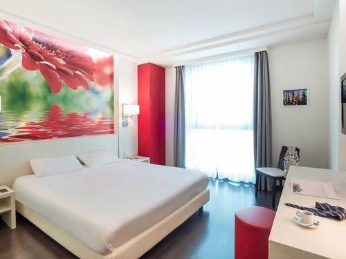 Гостиница Ibis Styles Milano Melegnano