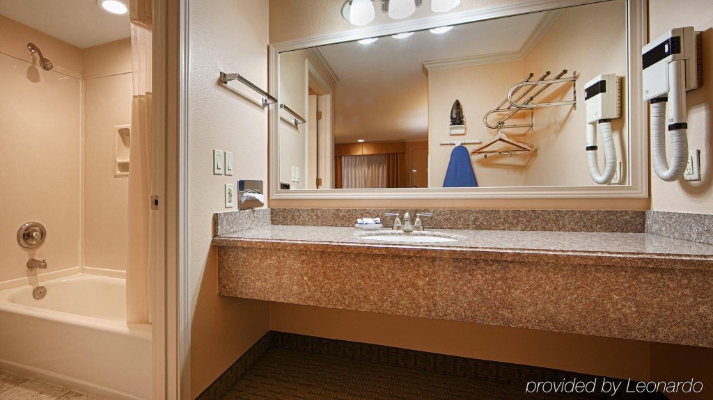 Фото Best Western Skyline Motor Lodge