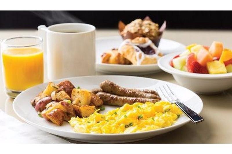 Фото Homewood Suites by Hilton Ottawa Downtown