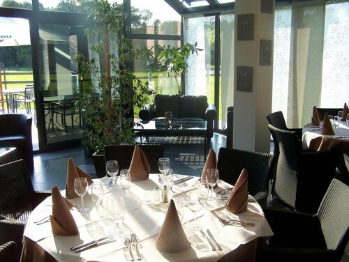 Гостиница Hotel Les Mignees