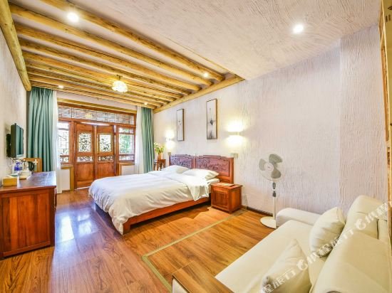 Фото Floral Hotel Dali Cangshan Muyun