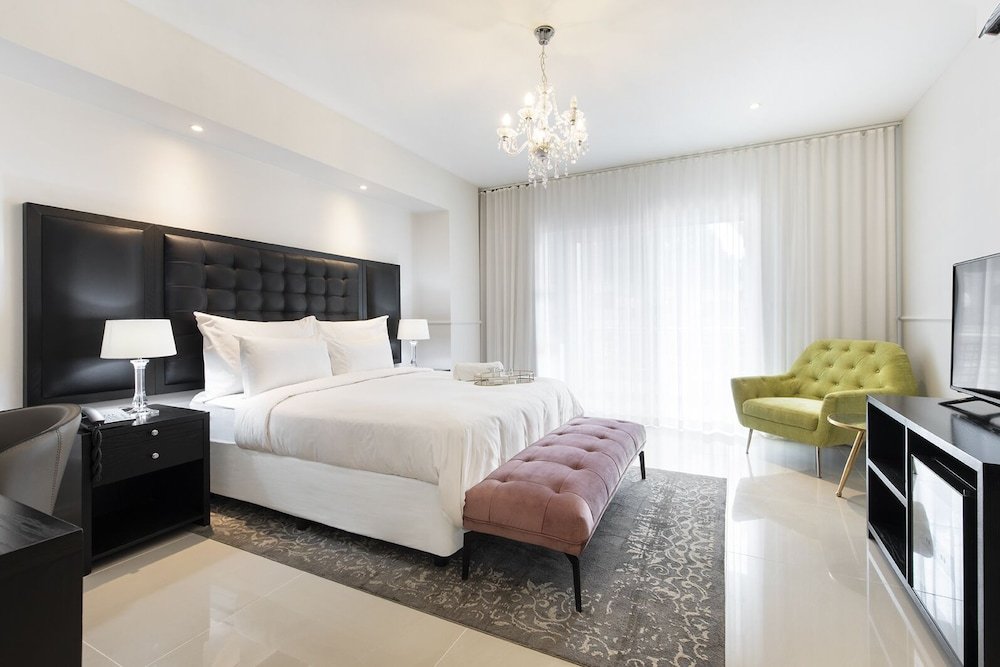 Фото Fauchil Hotel