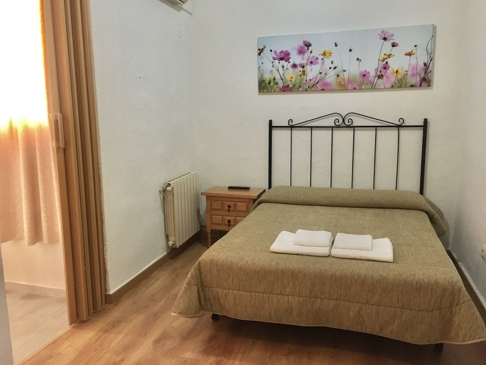 Фото Hostal Santa Bárbara