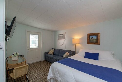 Гостиница Sunset Cove Beach Resort в Ки Ларго
