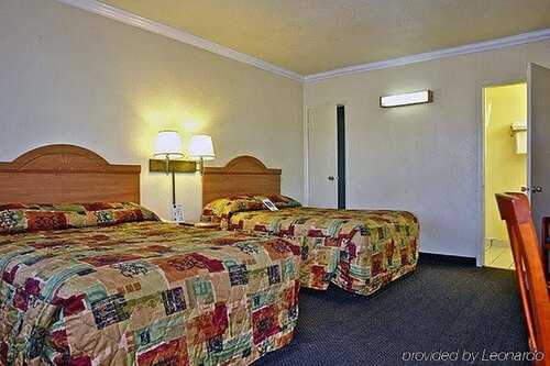 Гостиница Motel 6 Visalia, Ca в Визалии