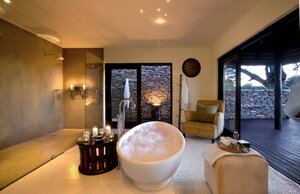 Lion Sands Tinga Lodge (KRUGER NATIONAL PARK, SKUKUZA), hotel