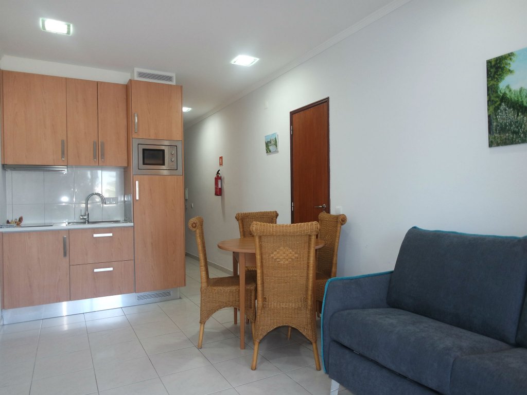 Фото Апартаменты A1 - Avenue View Studio