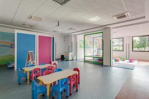 Фото Hotel Adler