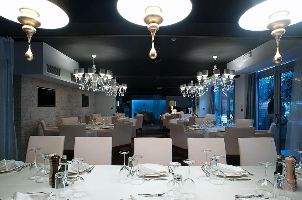 Фото Hotel Aleksandar