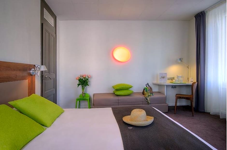 Фото Campanile Annecy Centre - Gare