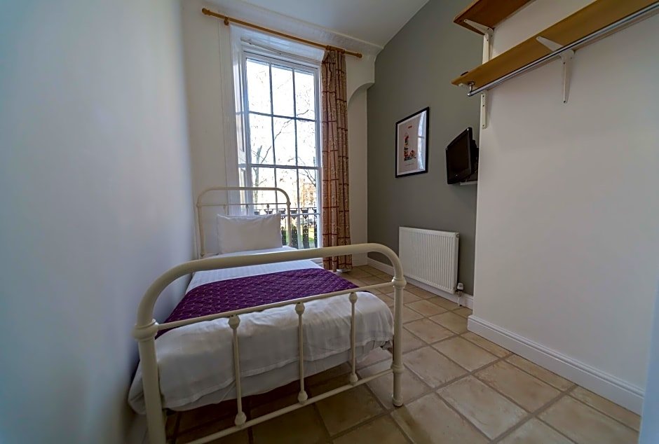 Фото Oyo Kings Hotel