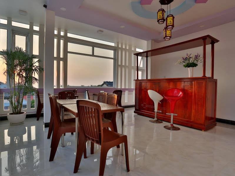 Фото Halona Hotel