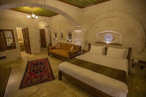 Zara Cave Hotel (Nevşehir, Nevşehir Merkez, Göreme Beldesi, Aydınlı-Orta Mah., Milli Sok., 9), hotel