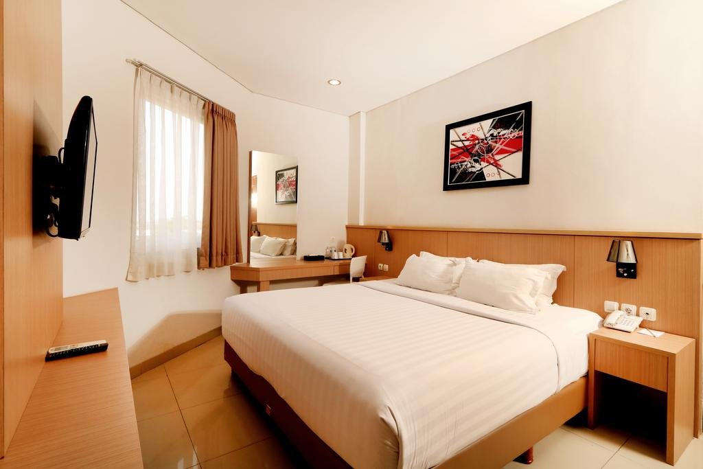 Фото Hotel Dafam Rio