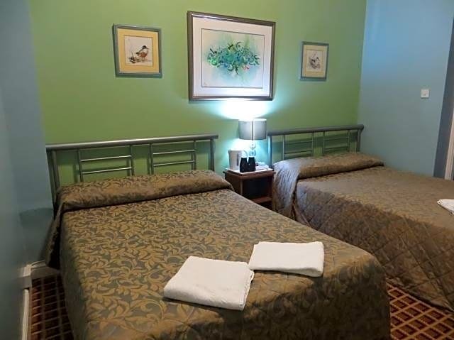 Фото Corbigoe Hotel