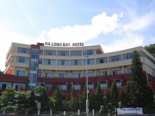 Гостиница Santa Maria Cruises Halong Bay в Халонге