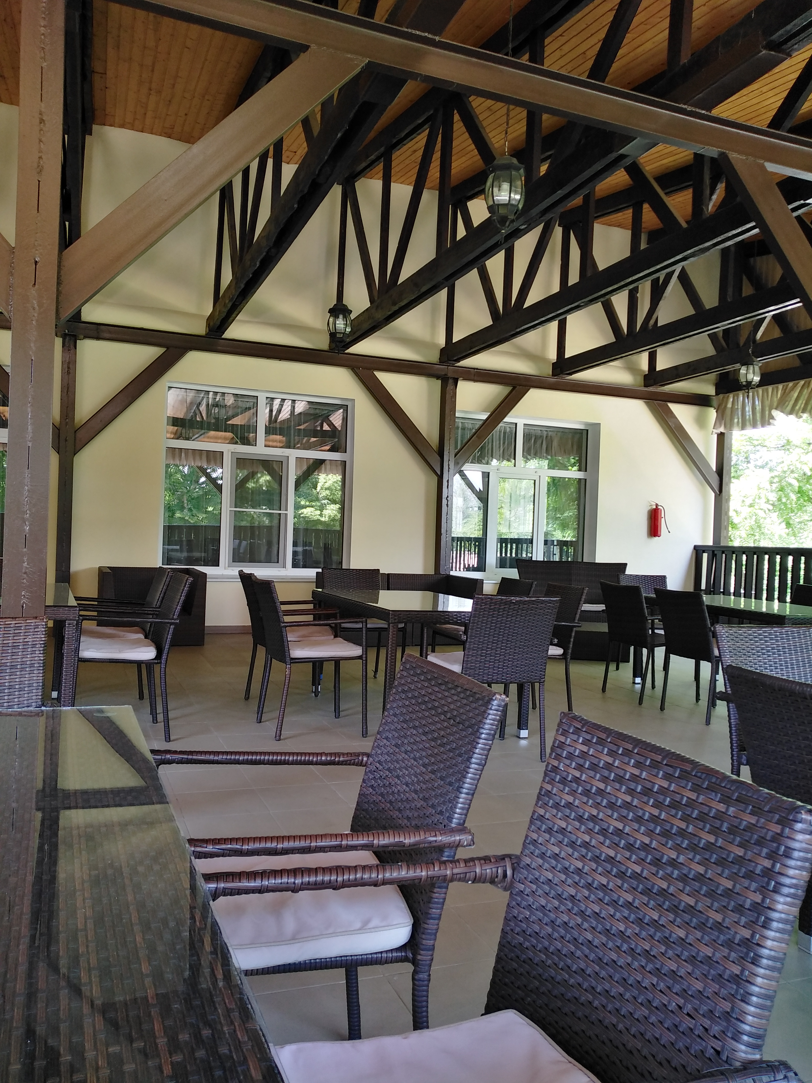 Фото Светлый