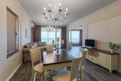 Фото Sunny Castle Hotel