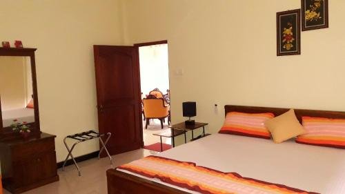 Фото The Max Villa