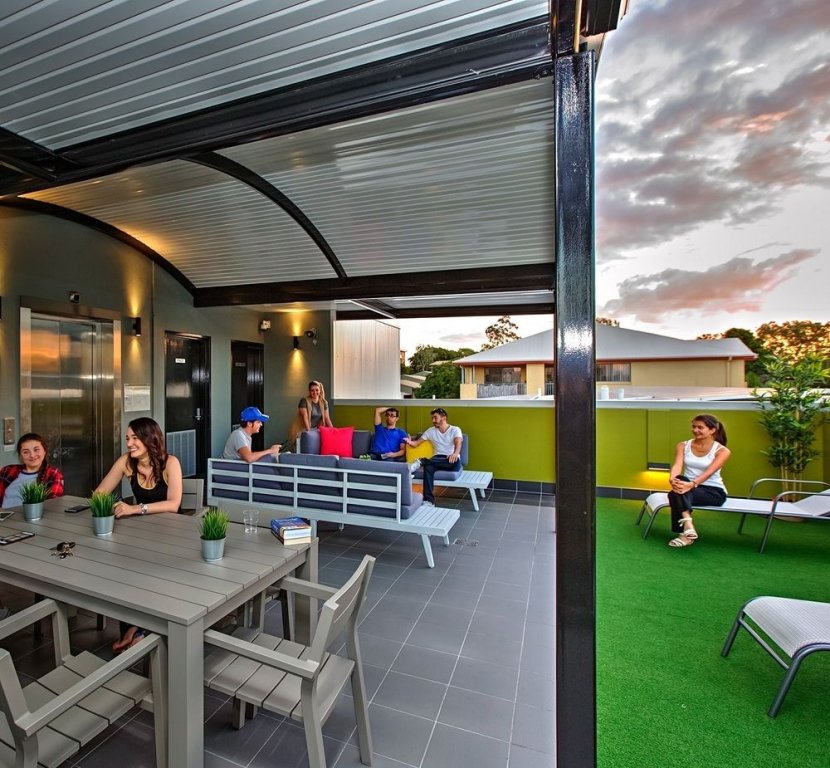 Фото Breeze Lodge - Hostel