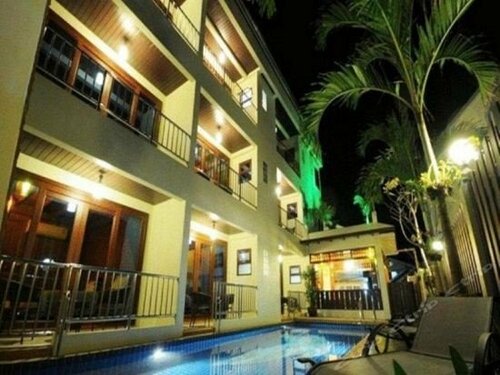 Jj Residence