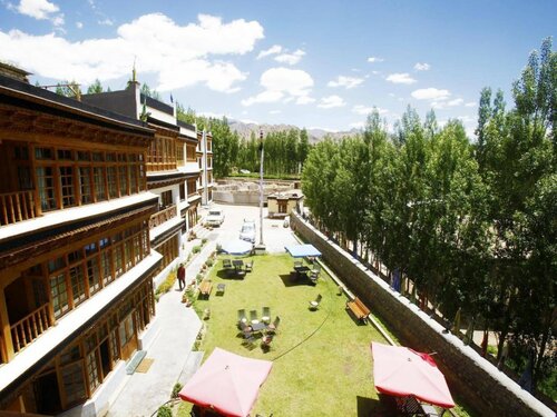 Гостиница The Kaal Hotel в Лехе