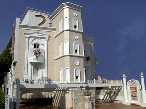 Гостиница Fine Garden Sakai - Adults Only в Сакаи