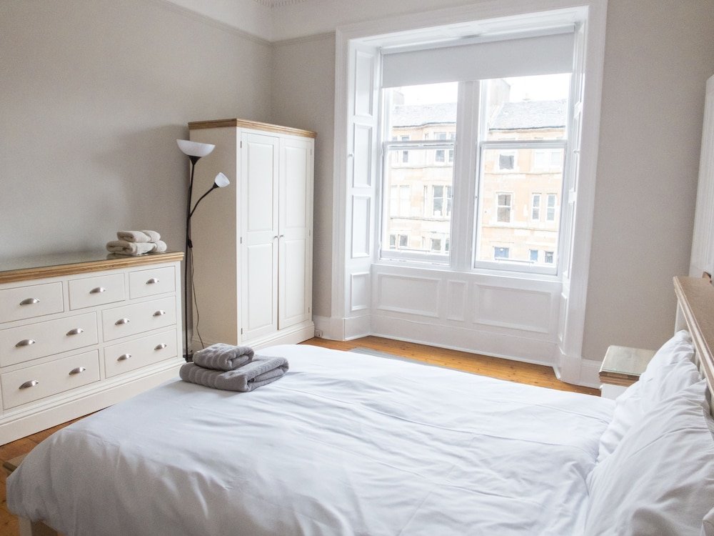 Фото Silver Lining - Meadows Apartments