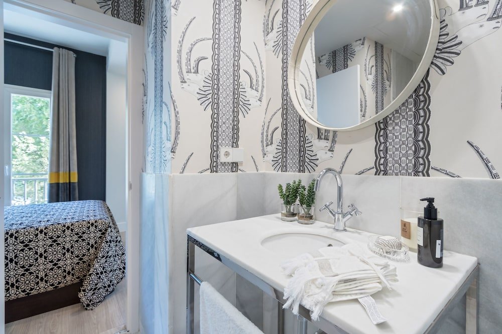 Фото Chezmoihomes Plaza Nueva Premium