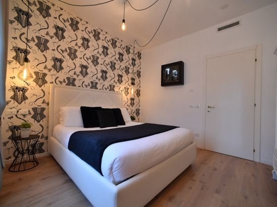 Фото Lainez Rooms & Suites