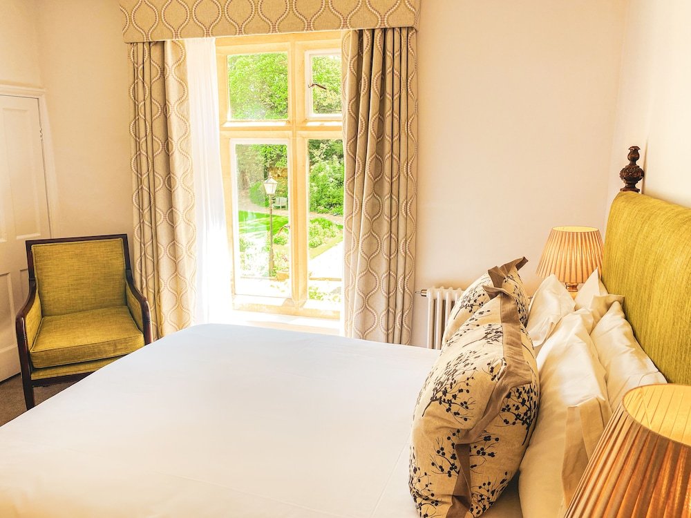 Фото Lords of the Manor Hotel