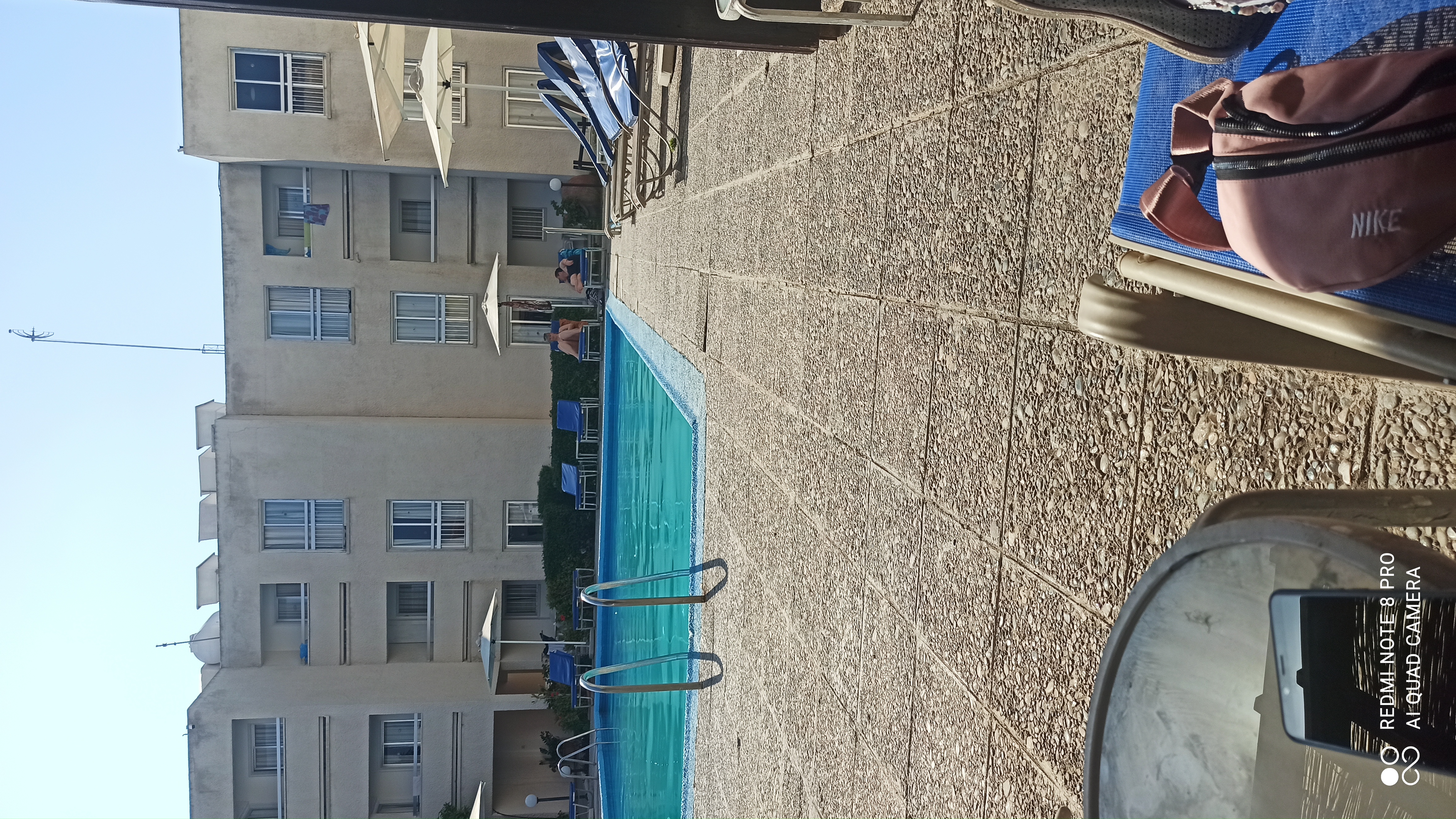 Фото Daphne Hotel Apartments