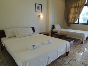Noblesse Resort (Central Visayas, Cebu, Santander, Liloan Port), hotel