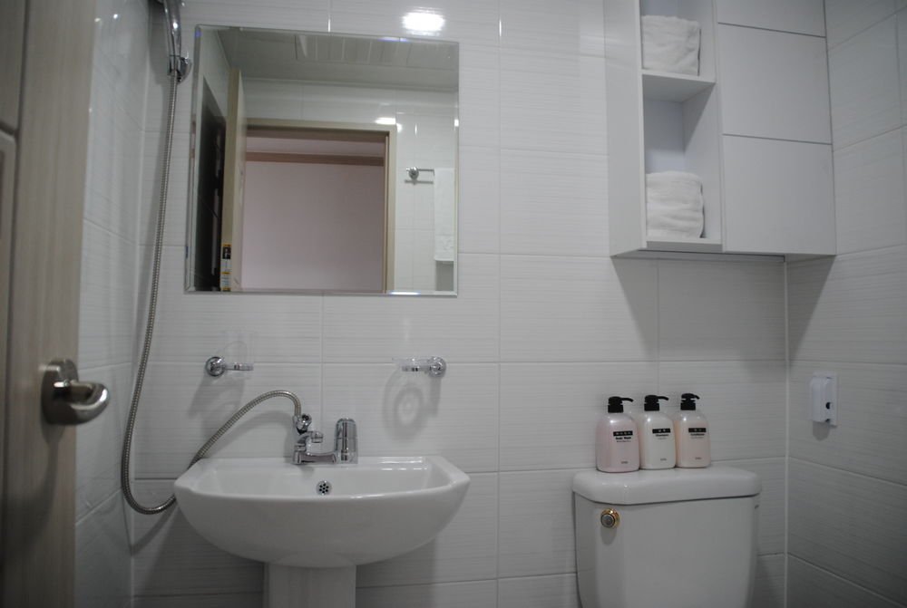 Фото Inn The City Business Hotel