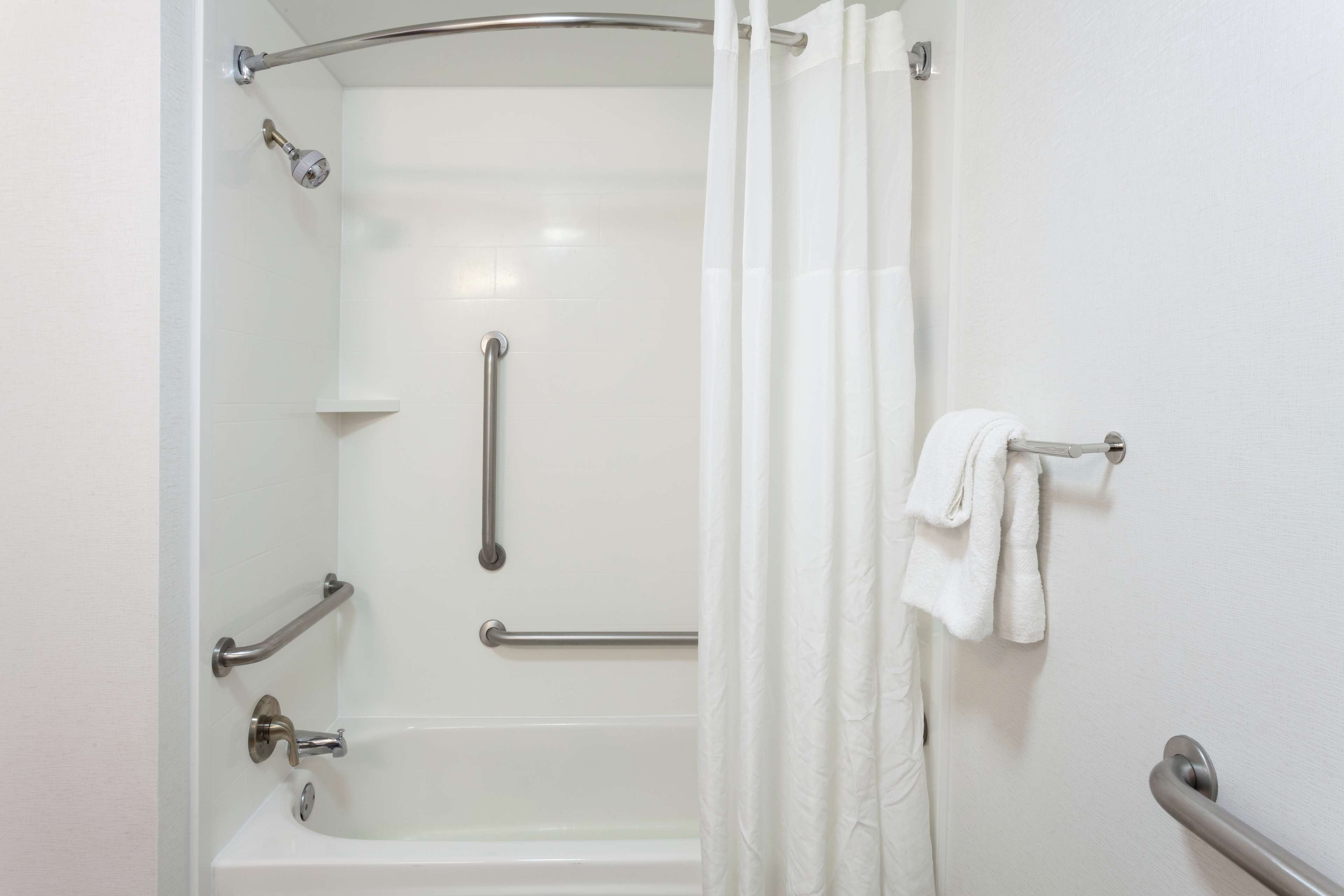 Фото Hampton Inn Orlando International Drive/Conv Ctr